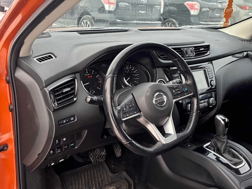 Nissan Qashqai * AWD CVT * CARFAX * ���� * �������� * KEYLESS | Mobile.bg � ����������� 10