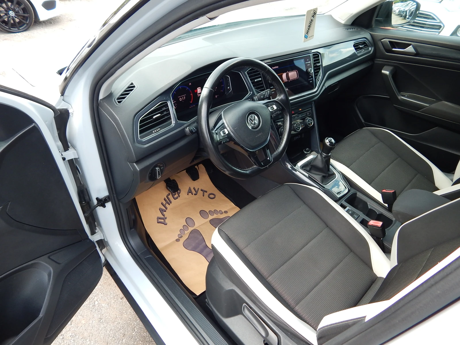 VW T-Roc 1.6TDI* DIGITAL* FULL LED* CARPLAY*  | Mobile.bg � ����������� 9