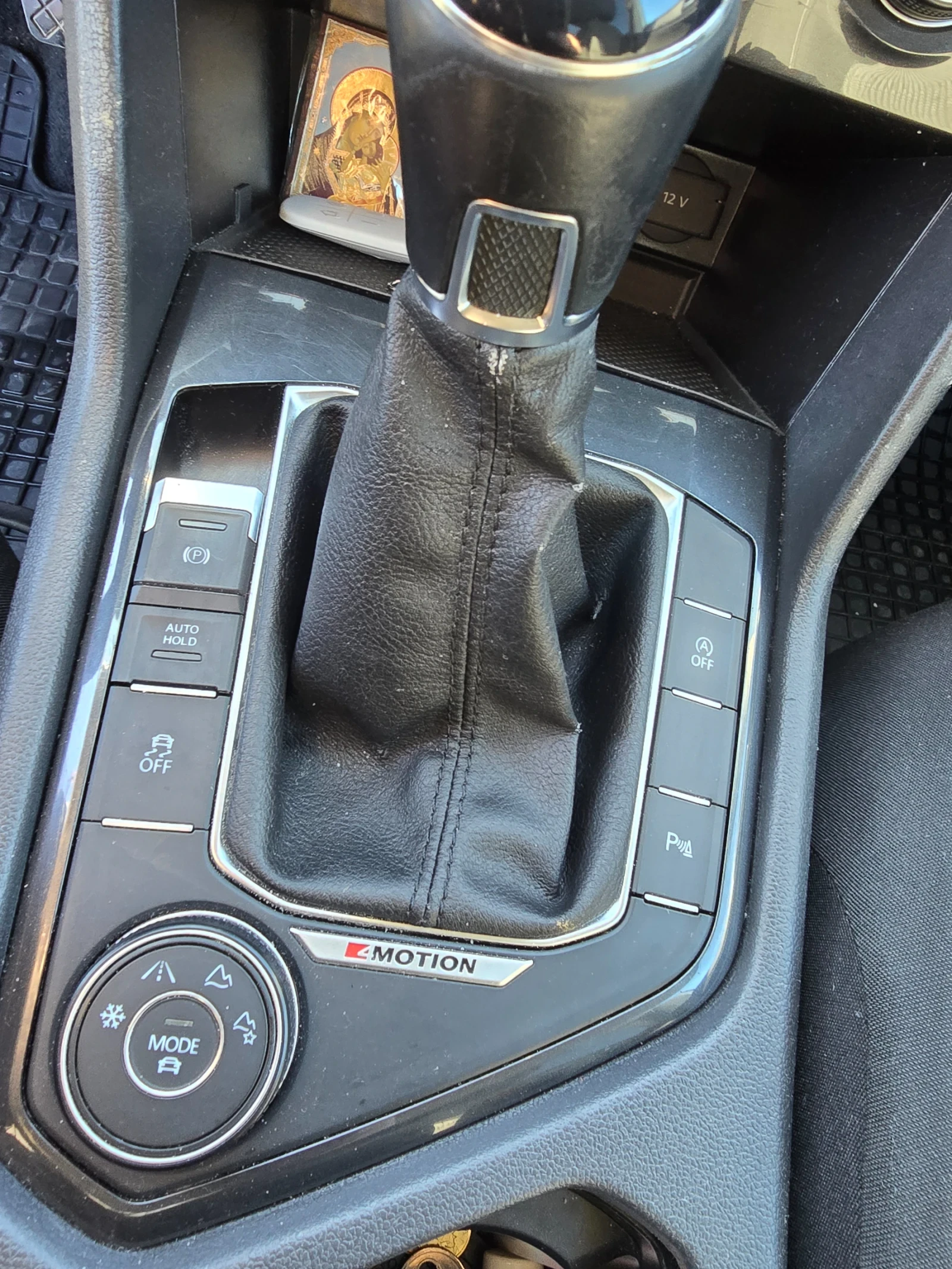 VW Tiguan 2.0 TDI  4 motion 6 скорости, снимка 7 - Автомобили и джипове - 53782795