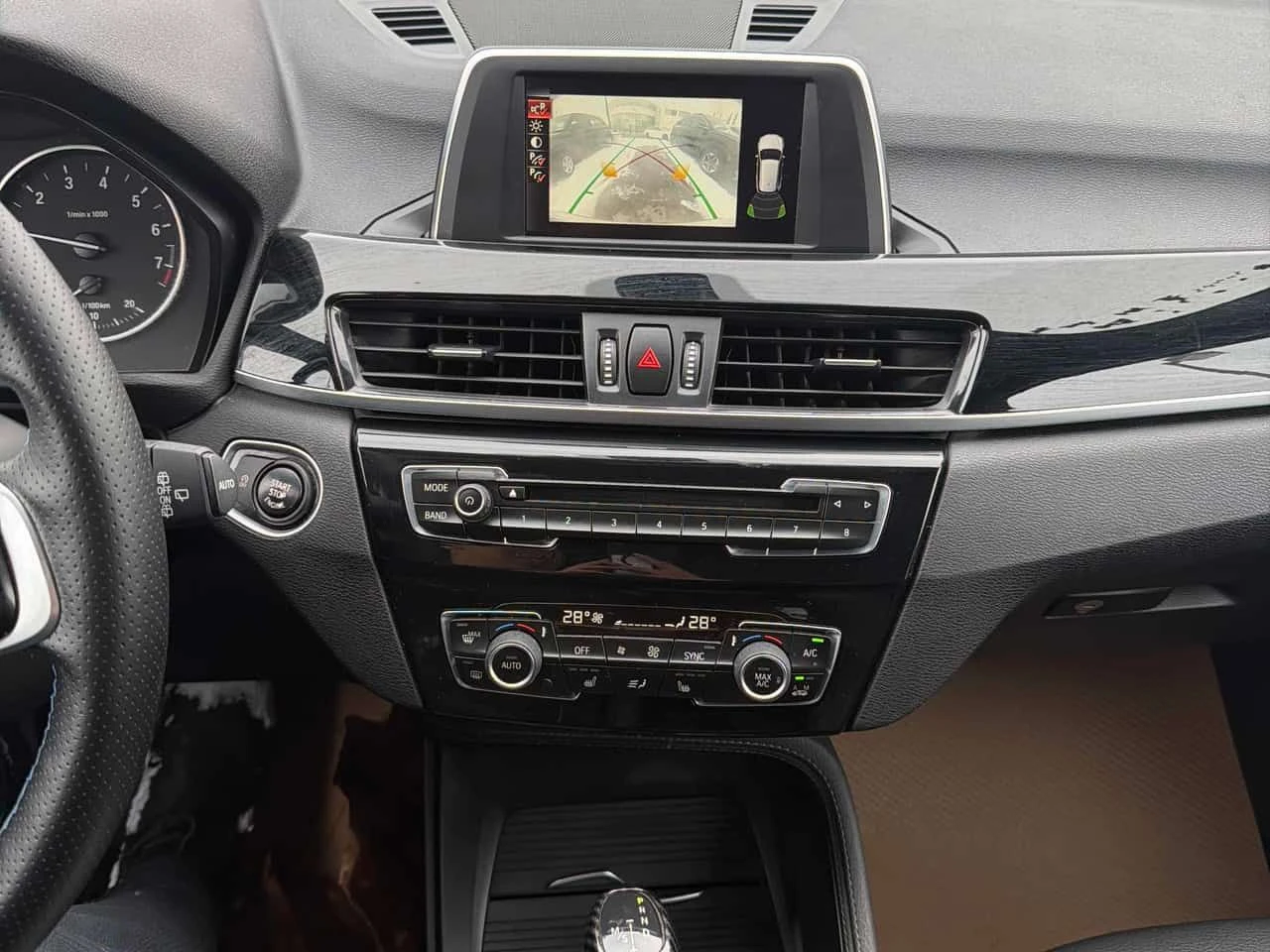 BMW X1 * xDrive28i * CARFAX * ПОДГРЕВИ * КАМЕРА * NAVI, снимка 9 - Автомобили и джипове - 53891844