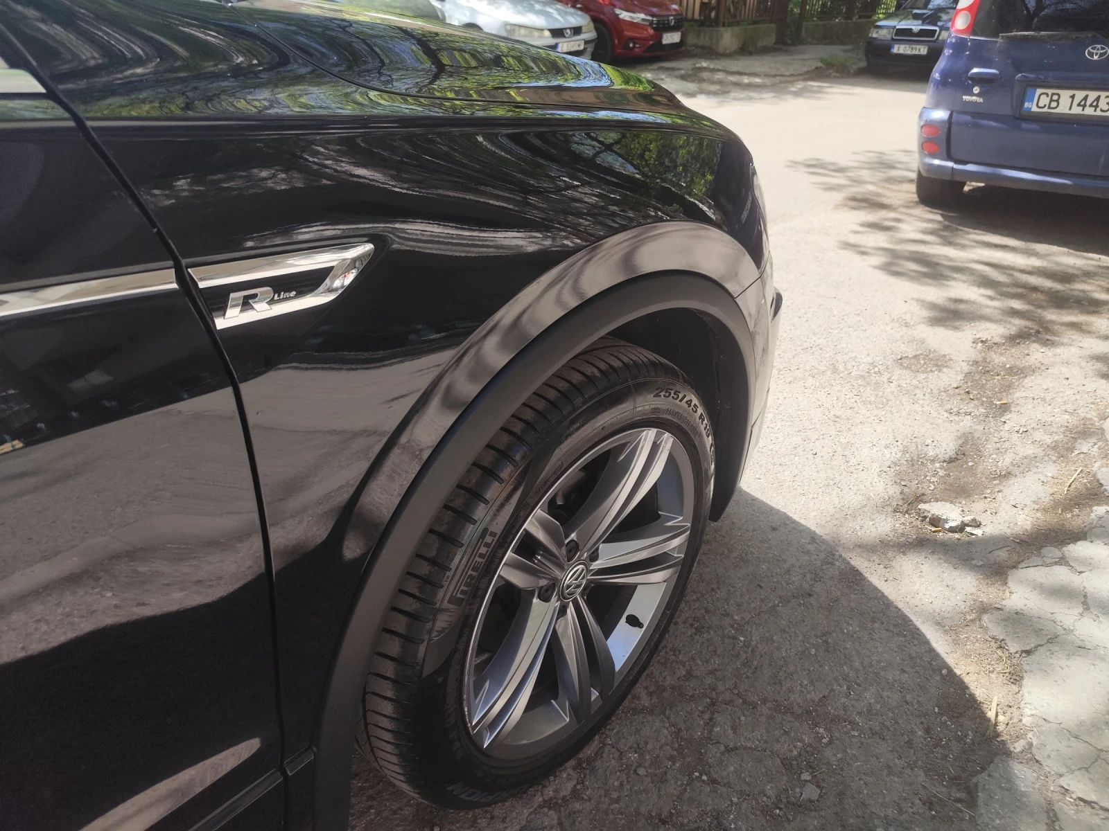 VW Tiguan, снимка 11 - Автомобили и джипове - 54352804