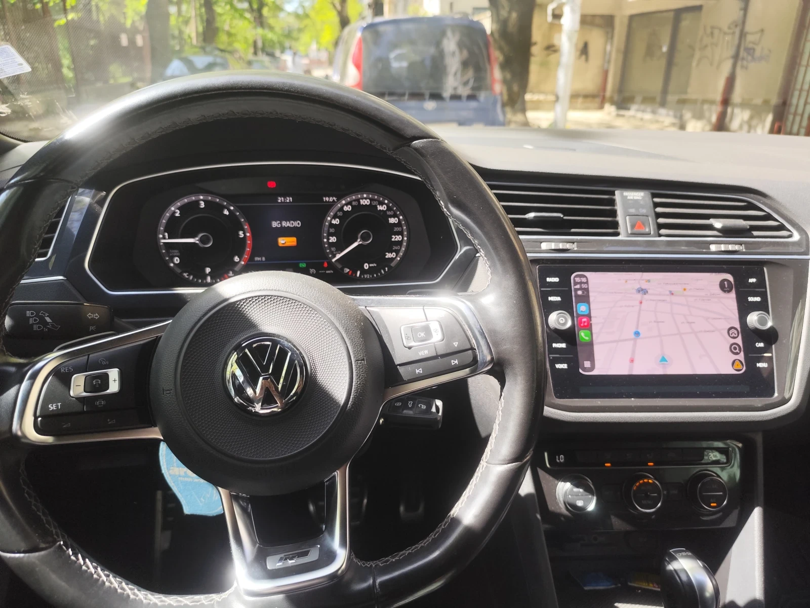 VW Tiguan, снимка 8 - Автомобили и джипове - 54352804