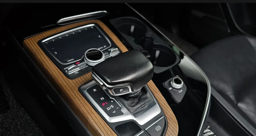 Audi Q7  35 TDI Quattro Premium, снимка 9 - Автомобили и джипове - 54463259