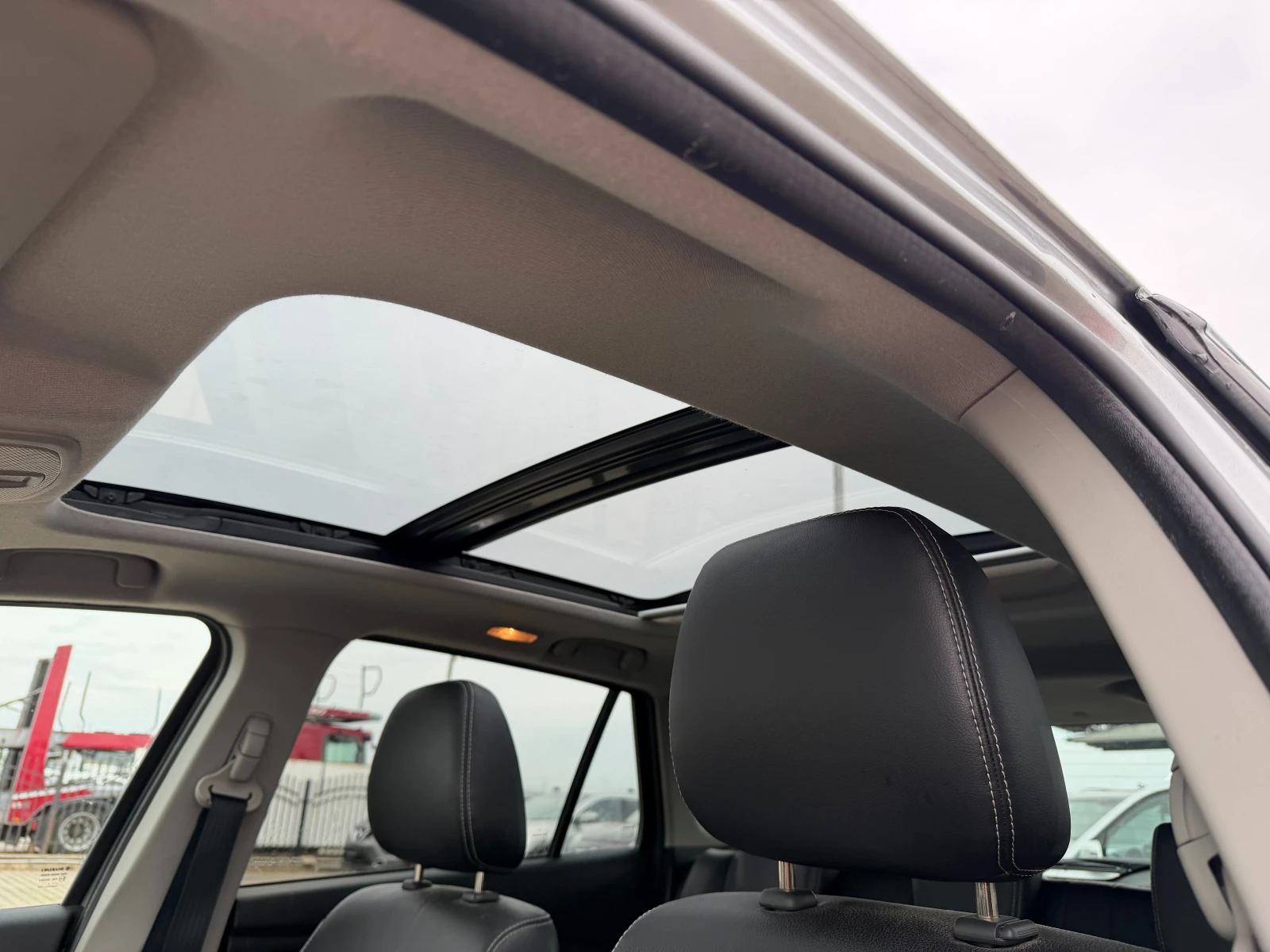 Suzuki SX4 S-Cross 1.6DDiS 4WD AVTOMAT/NAVI/KOJA/PANORAMA EURO 6 | Mobile.bg � ����������� 11