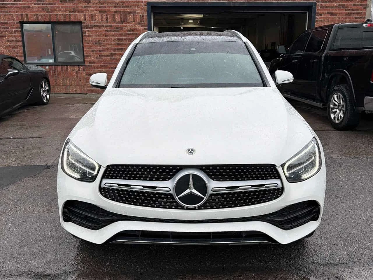 Mercedes-Benz GLC * 300 * CARFAX * ЦЕНА ДО БГ, снимка 6 - Автомобили и джипове - 54681717