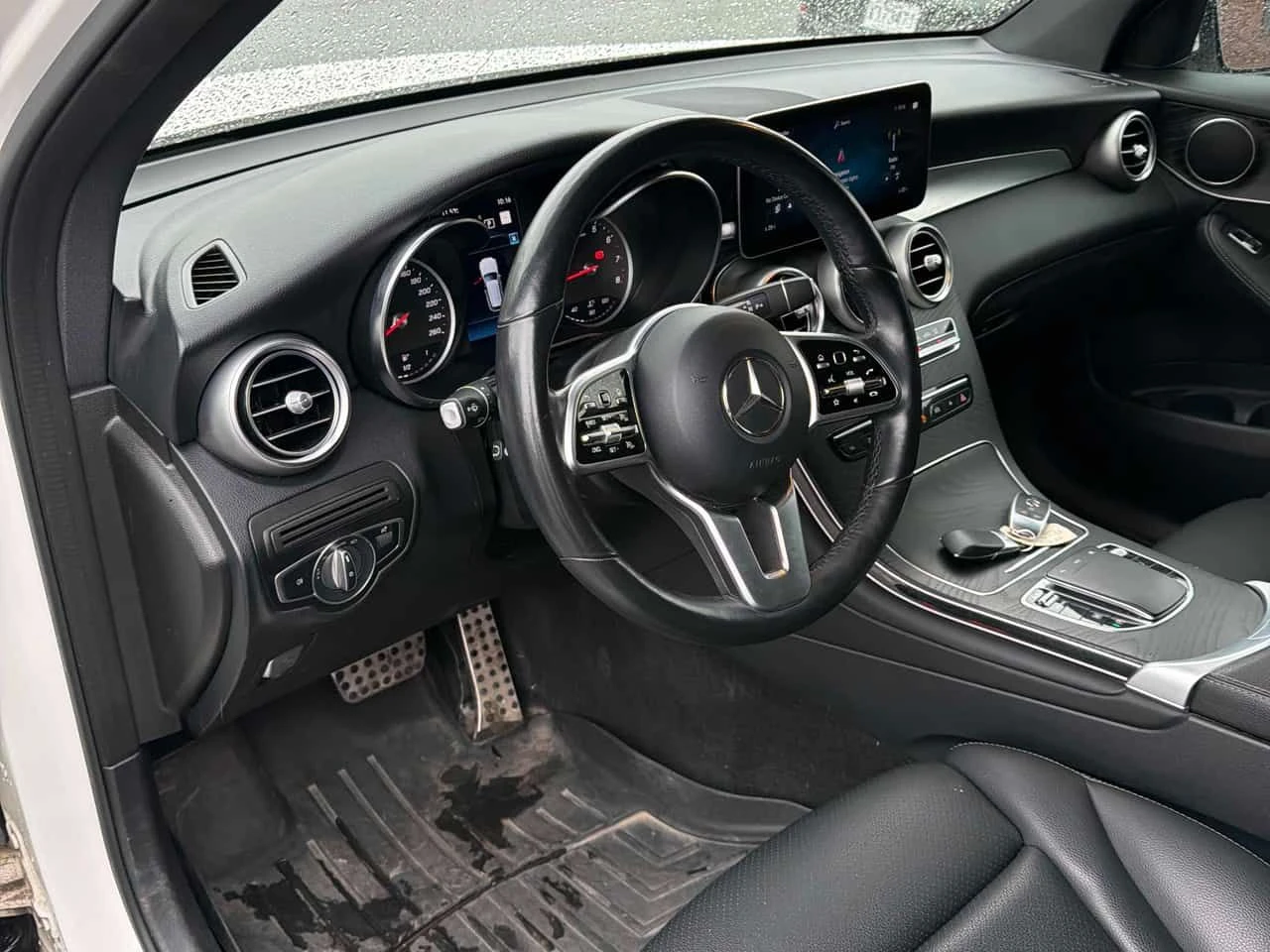 Mercedes-Benz GLC * 300 * CARFAX * ЦЕНА ДО БГ, снимка 5 - Автомобили и джипове - 54681717