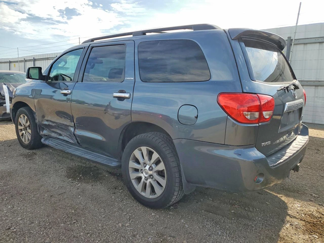 Toyota Sequoia 5.7l Limited, снимка 2 - Автомобили и джипове - 54883683
