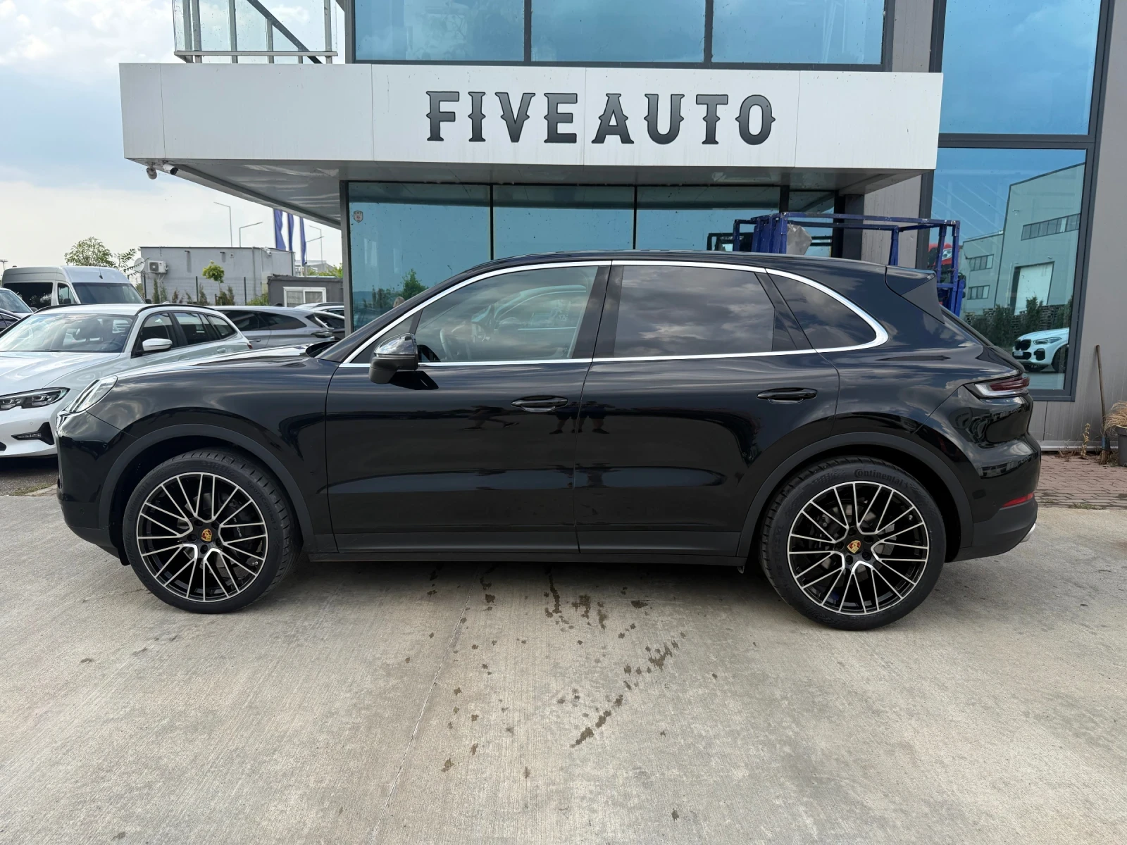Porsche Cayenne ГАРАНЦИЯ / Soft close / Keyless / Head-up / BOSE /, снимка 4 - Автомобили и джипове - 55149365