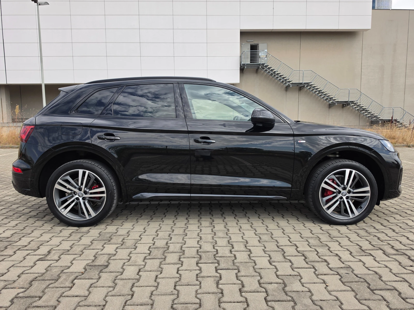 Audi Q5 45 TFSI QUATTRO S-LINE TECHNIK MATRIX 360 PANORAMA, снимка 3 - Автомобили и джипове - 56148970