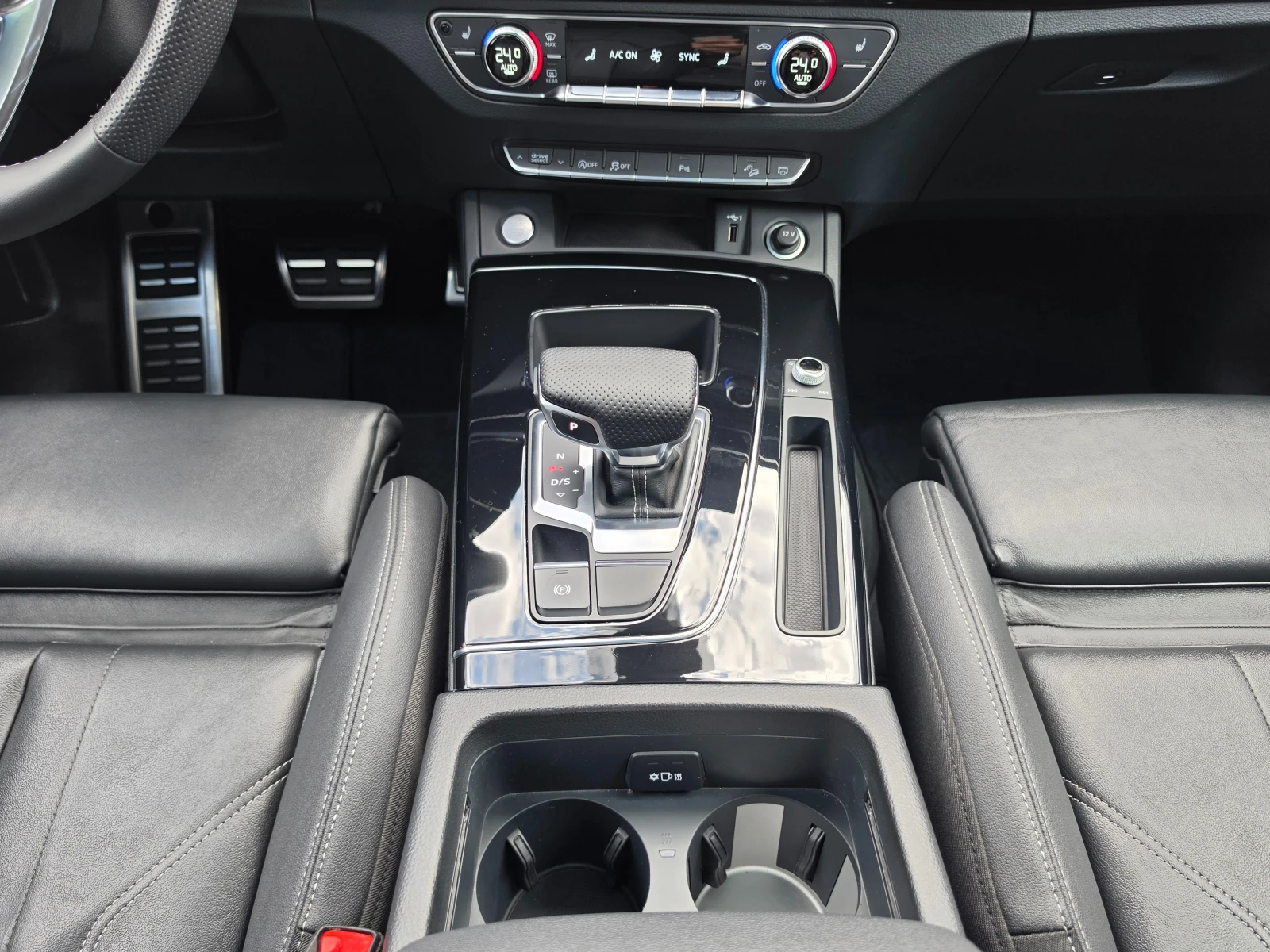 Audi Q5 45 TFSI QUATTRO S-LINE TECHNIK MATRIX 360 PANORAMA, снимка 13 - Автомобили и джипове - 56148970