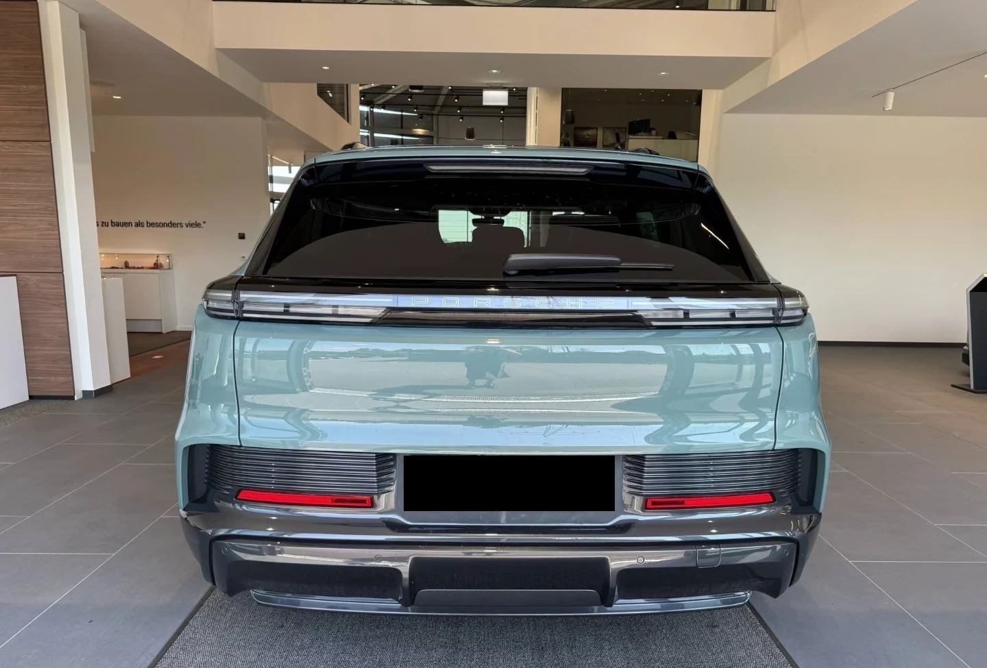 Porsche Cayenne ELECTRIC * NEW 2026* BOSE PANORAMA 360, снимка 4 - Автомобили и джипове - 56166158