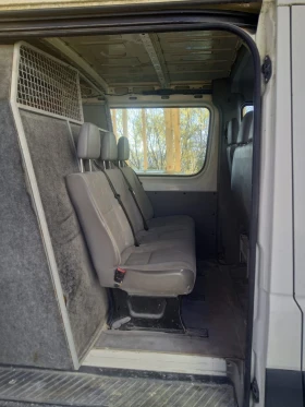 VW Crafter КЛИМАТИК / 5+ 1 места, снимка 6