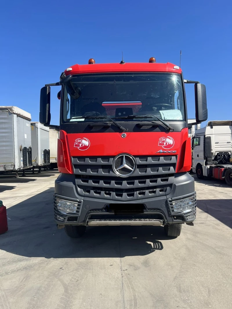 Mercedes-Benz Arocs, снимка 2 - Камиони - 47374804