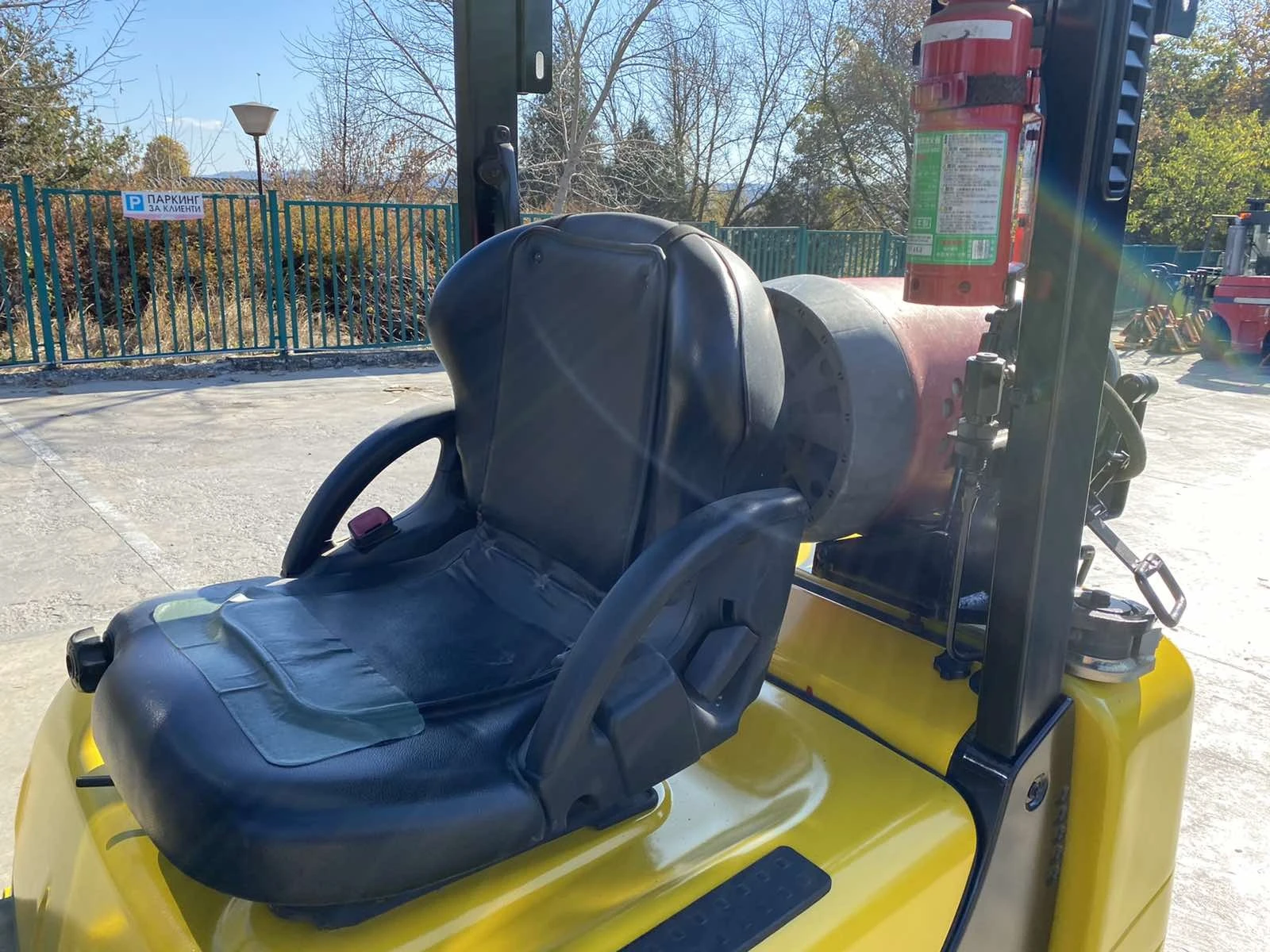  Yale   ,   | Mobile.bg   7