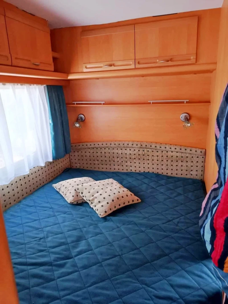 Каравана Adria Уника Б 5205, снимка 7 - Каравани и кемпери - 51638141