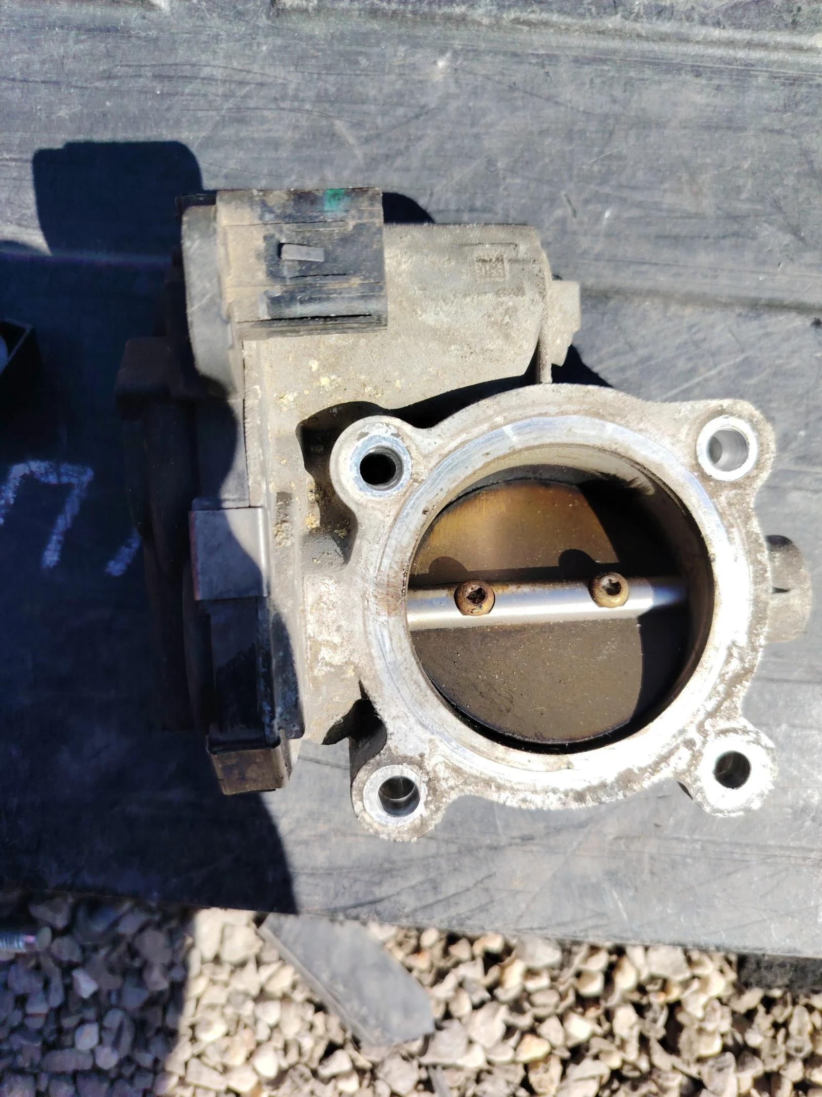 Дроселова клапа за Астра К 1.6 турбо 2017г