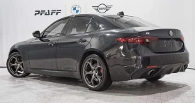 Alfa Romeo Giulia Q4 AWD * 2.0T * ЧЕРВЕН САЛОН * CARFAX * , снимка 4