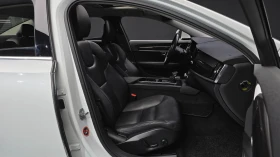 Volvo S90 D5 AWD Momentum, снимка 11
