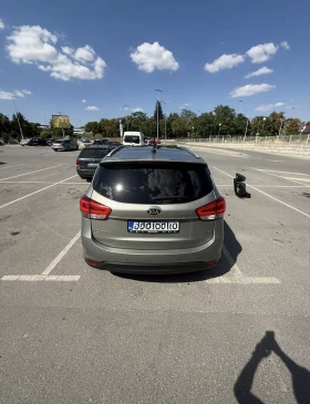 Kia Carens Full 6+ 1, снимка 4