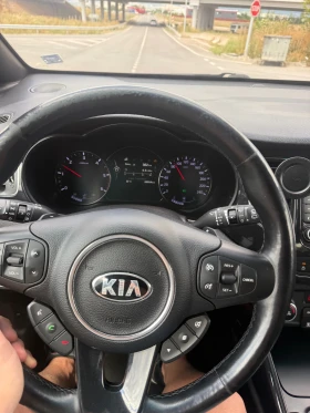 Kia Carens Full 6+ 1, снимка 8