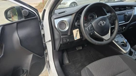 Toyota Auris Hybrid * Keyless * Camera, снимка 16