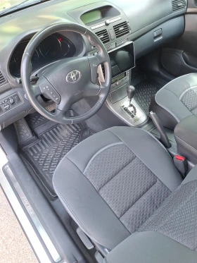 Toyota Avensis 2.0  / | Mobile.bg    11