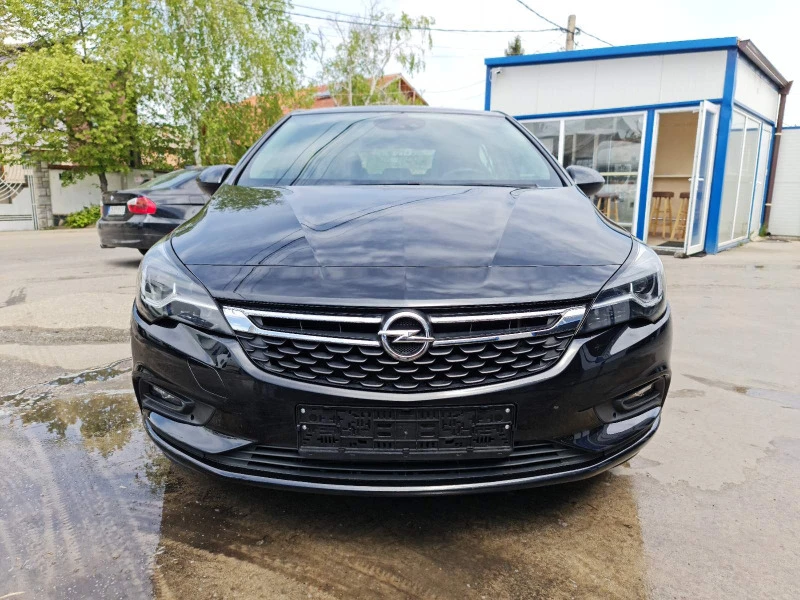 Opel Astra 1, 6 TURBO Benzin, снимка 1 - Автомобили и джипове - 44509604