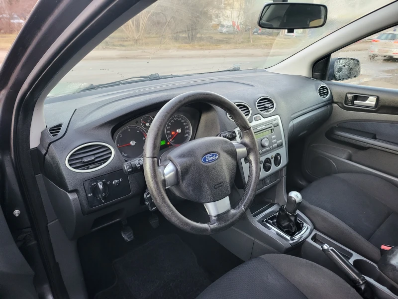 Ford Focus 1.6cdti -90k.c., снимка 14 - Автомобили и джипове - 48878459