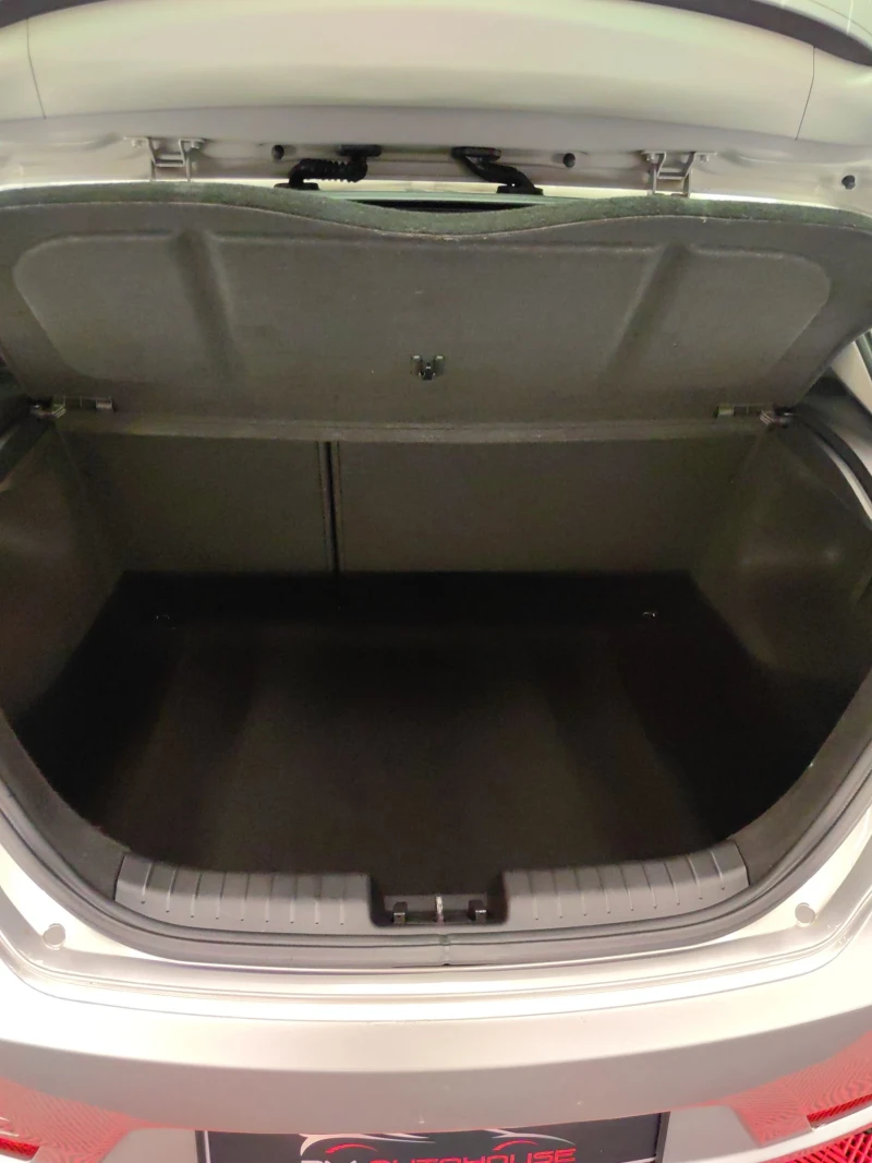 Kia Pro ceed 2.0 CVVT /ТЕМПОМАТ/ПОДГРЕВ/КЛИМА/ПЕРФЕКТНА, снимка 13 - Автомобили и джипове - 50910354