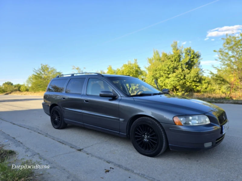 Volvo V70 D5, снимка 15 - Автомобили и джипове - 52620713