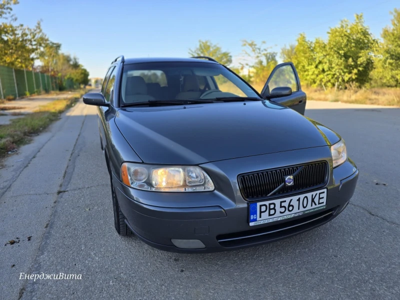 Volvo V70 D5