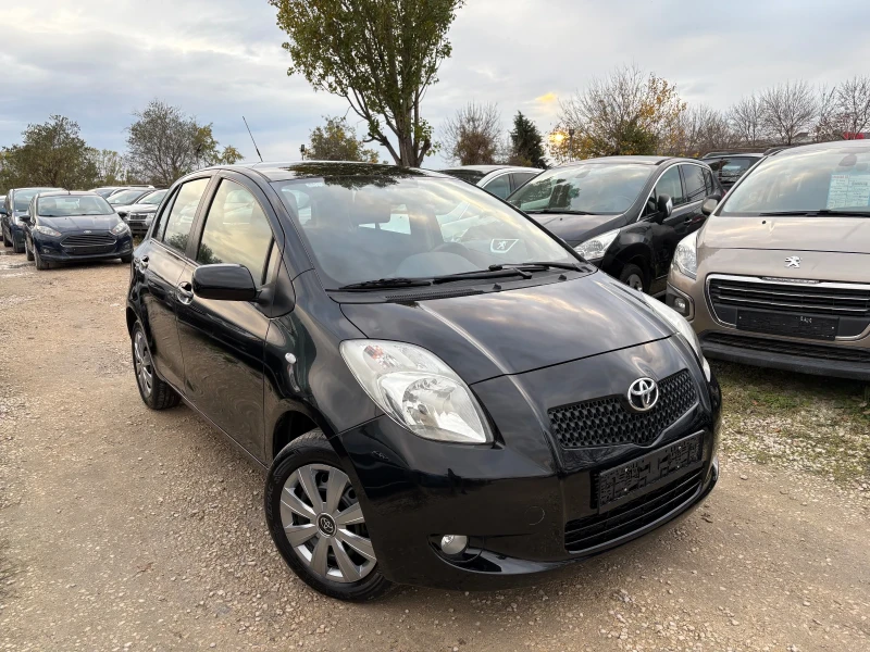Toyota Yaris 1.3 VVTI, снимка 3 - Автомобили и джипове - 52311264