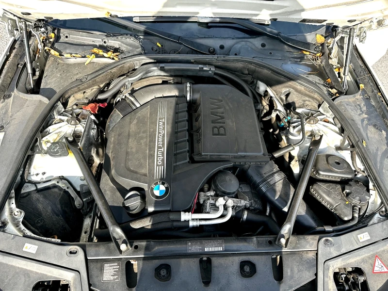 BMW 535 535i xDrive, снимка 13 - Автомобили и джипове - 52537655