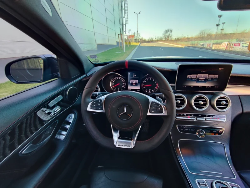 Mercedes-Benz C 43 AMG 4MATIC/SATIN BLACK MATTE/ SHADOW LINE, снимка 11 - Автомобили и джипове - 53251651