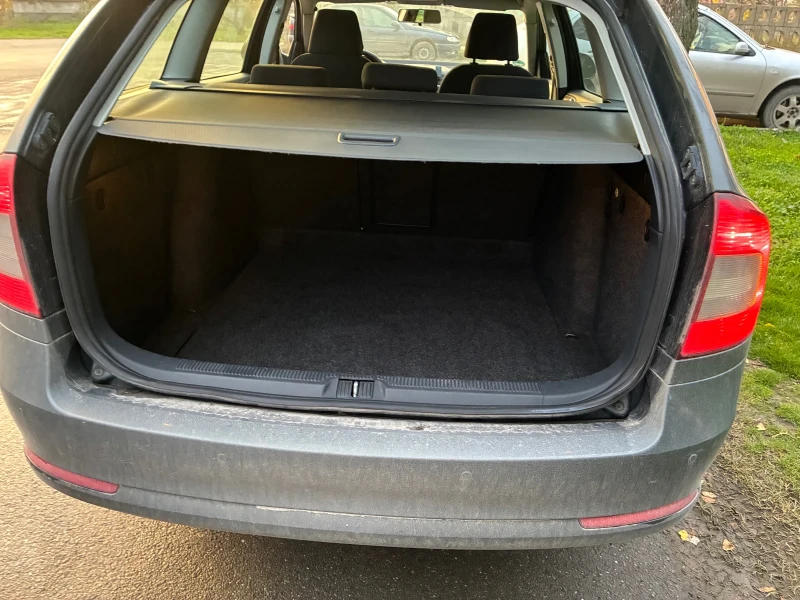 Skoda Octavia, снимка 10 - Автомобили и джипове - 53398116