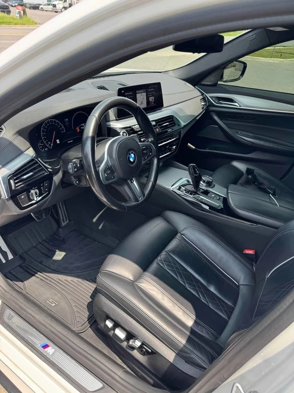 BMW 540 * 540i xDrive * CARFAX * ЦЕНА ДО БГ, снимка 5 - Автомобили и джипове - 52976607