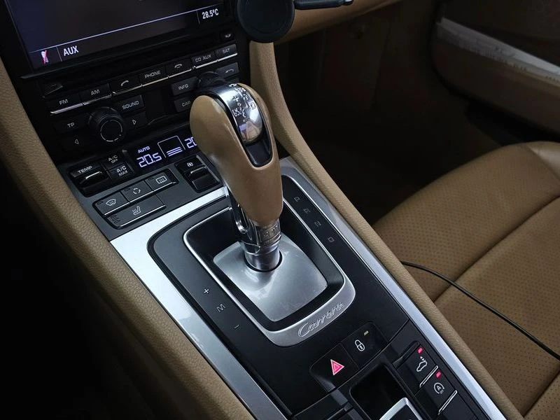 Porsche 911 3.4 Automatic Carrera, снимка 8 - Автомобили и джипове - 55728028