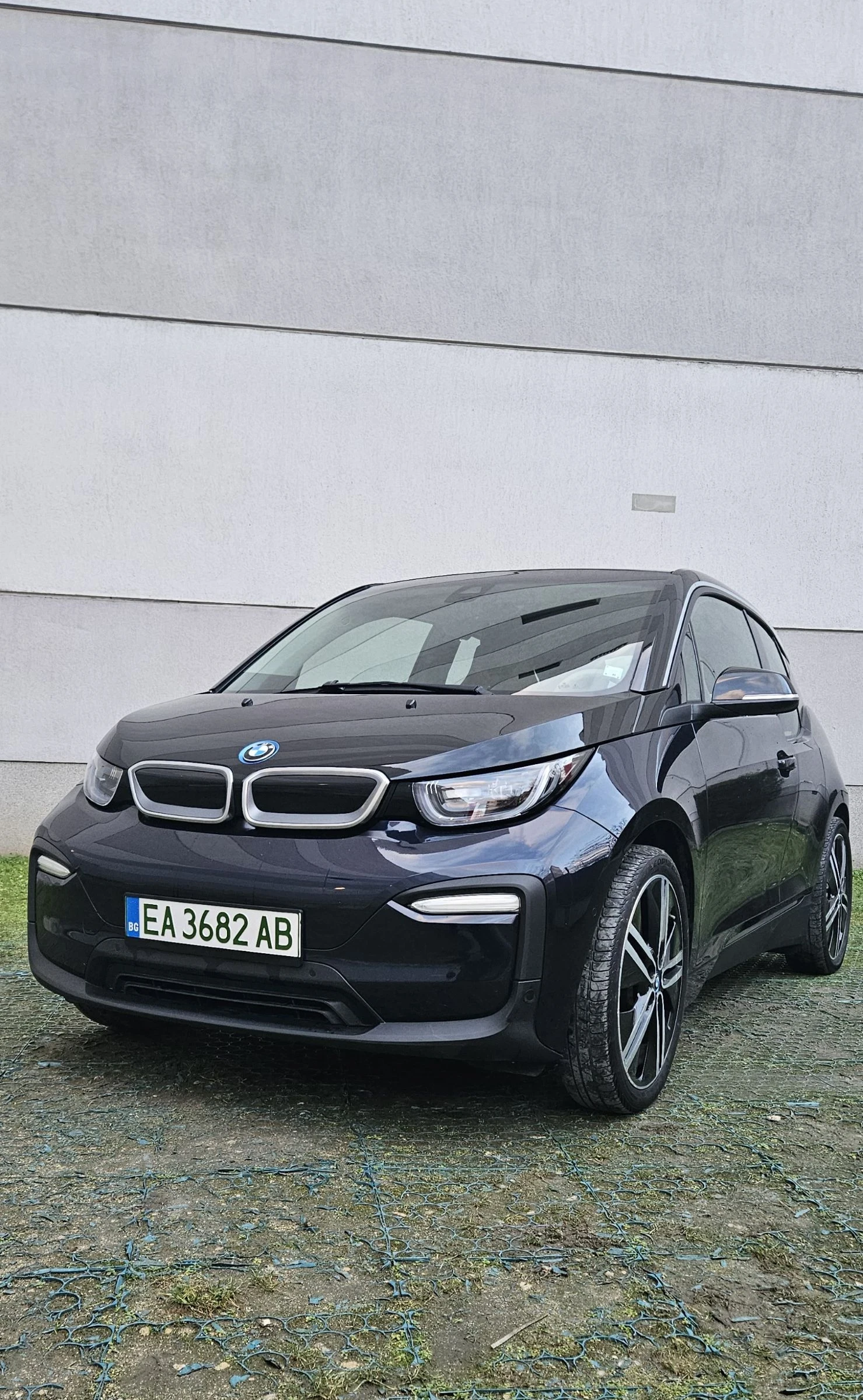 BMW i3 120ah 42.2kwh Дистроник Кей лейс, снимка 1