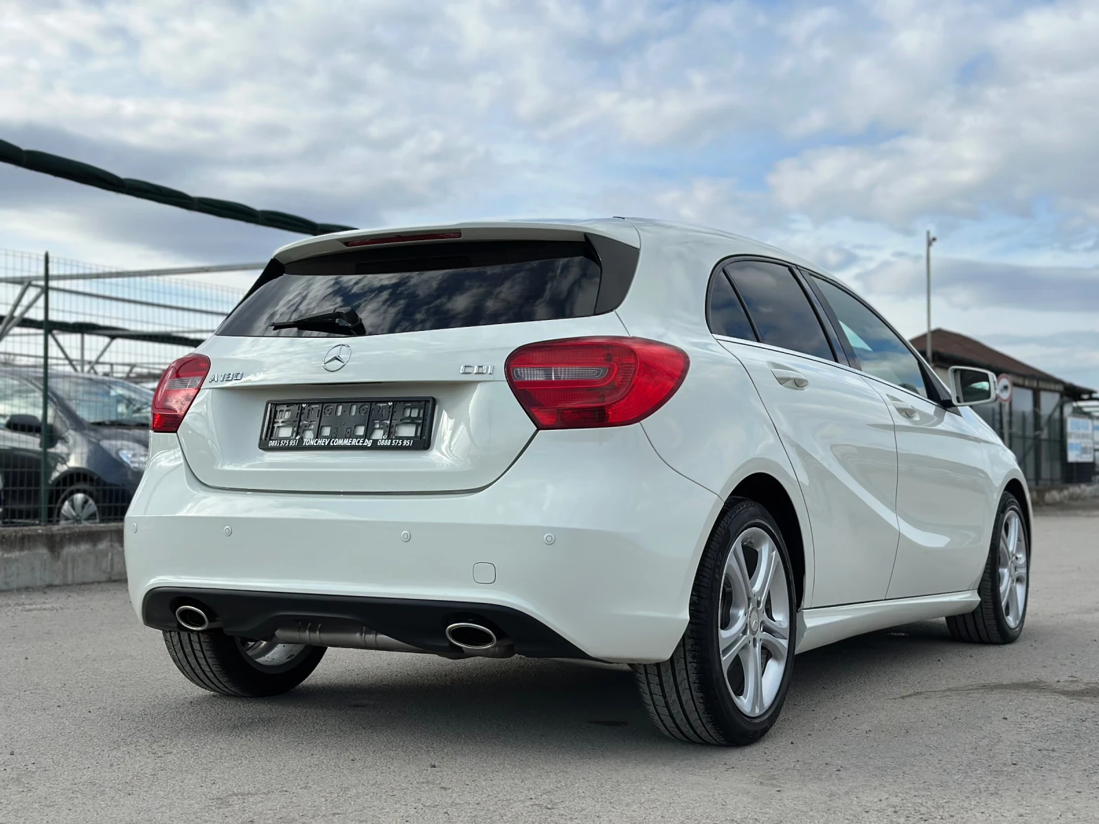 Mercedes-Benz A 180 184.000km-SPORT-AUTOMAT-NAVI-TOP-FULL-PARKTRONIK - изображение 6