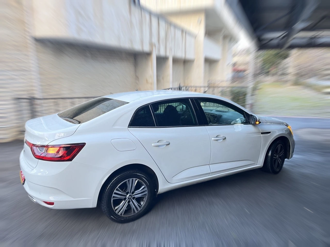 Renault Megane  - изображение 3