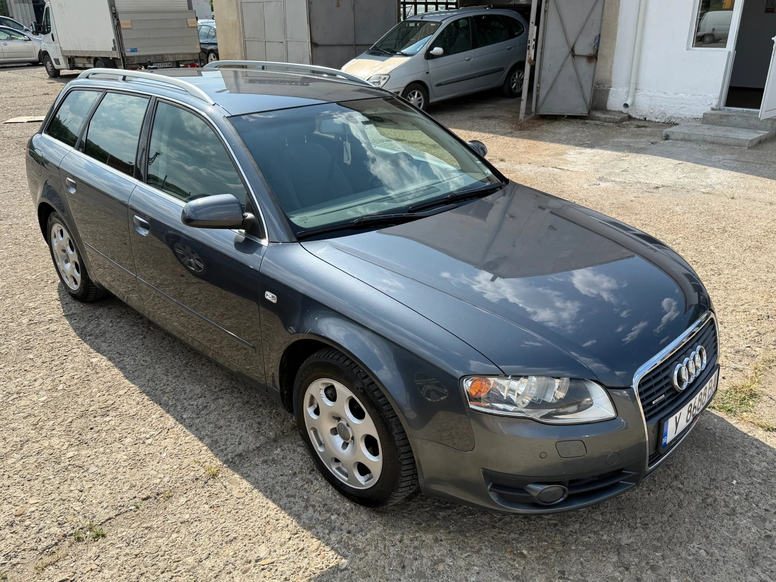 Audi A4  - изображение 7