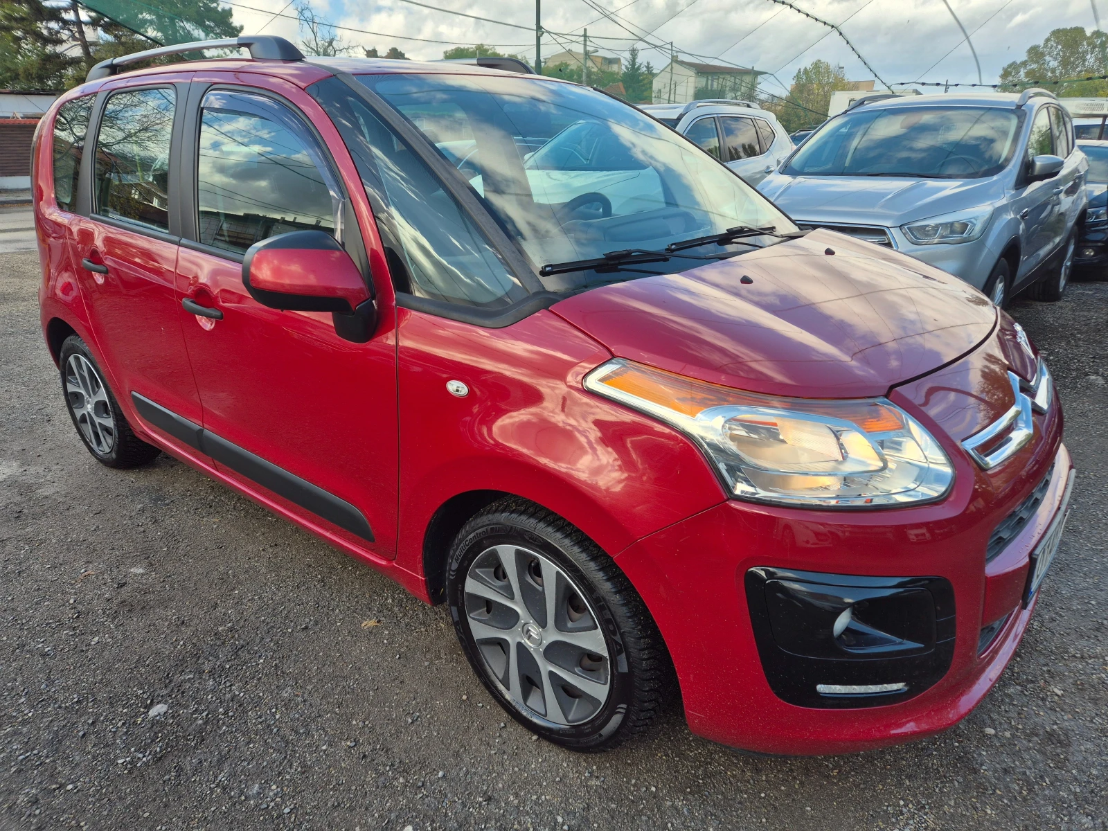 Citroen C3 Picasso 1.4i/ГАЗ - изображение 3