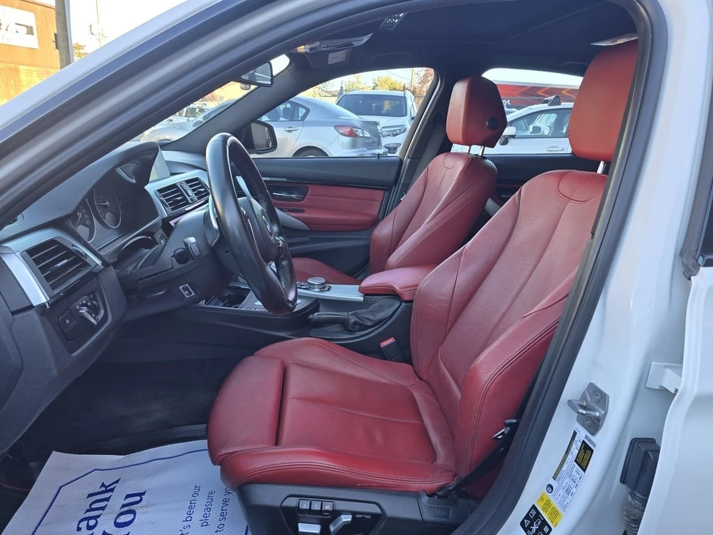 BMW 328 * 4dr Sdn 328i xDrive AWD * CARFAX * ЦЕНА ДО БГ - изображение 8