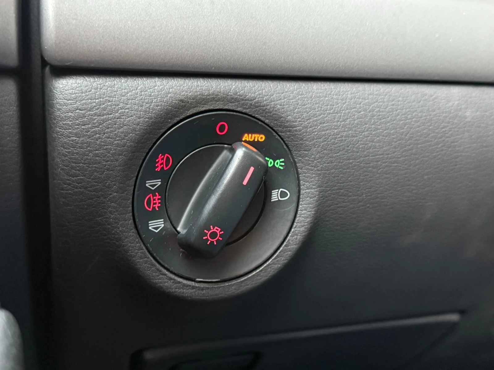 Audi A8 3.7i 280�.�. ������� | Mobile.bg � ����������� 16