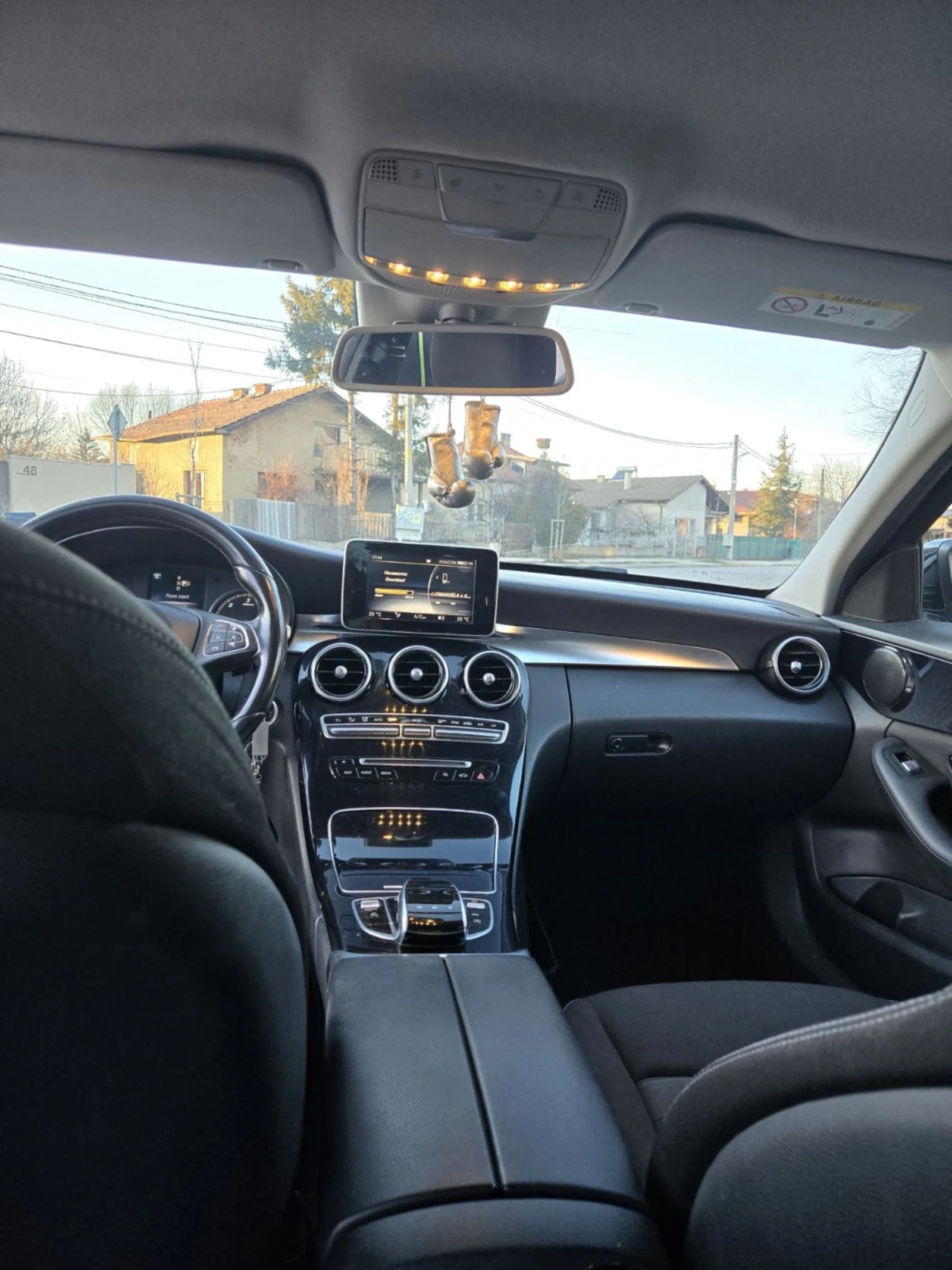 Mercedes-Benz C 220, снимка 14 - Автомобили и джипове - 53660272