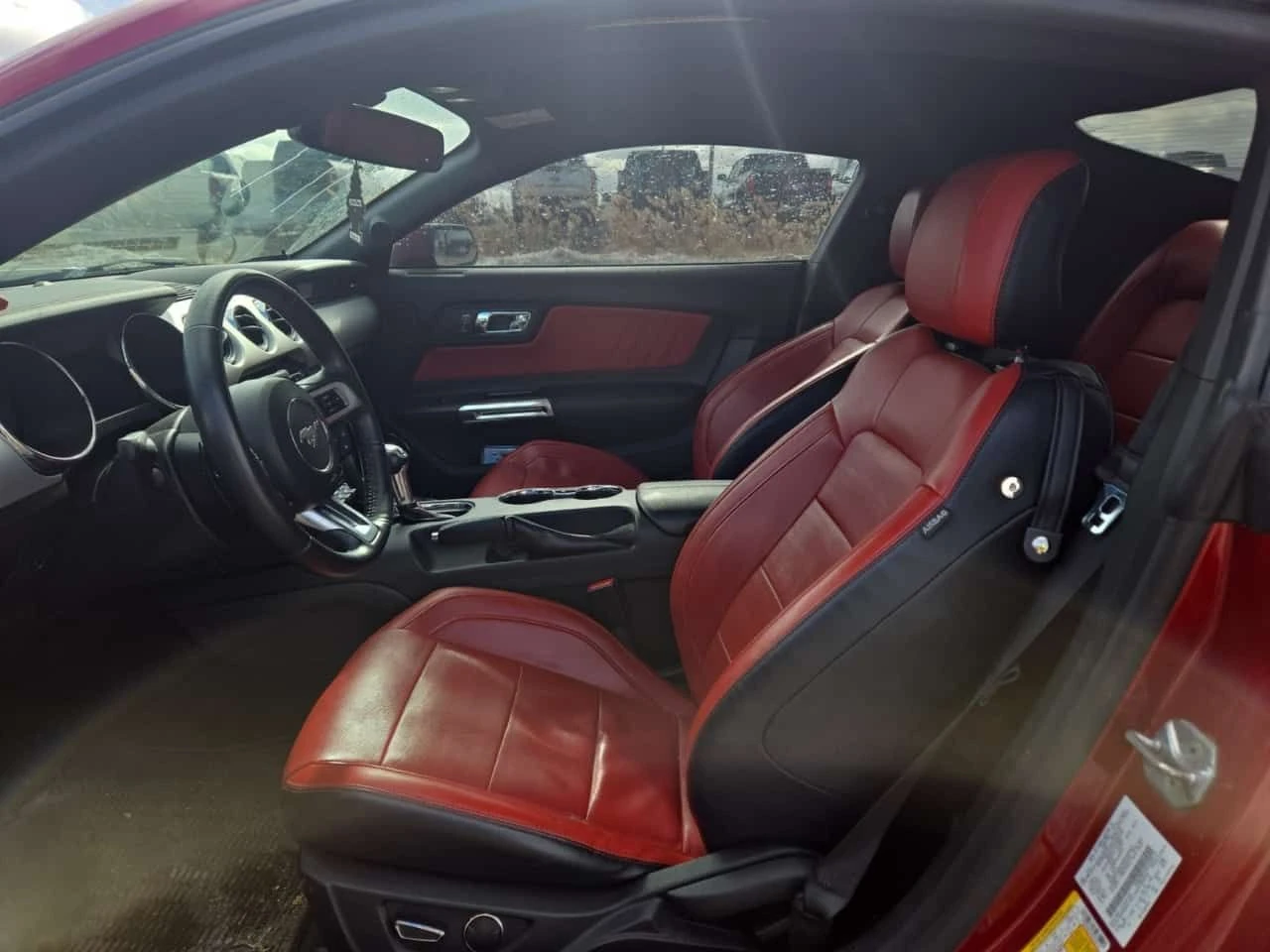 Ford Mustang GT PREMIUM /CARFAX/ОБДУХ/ПОДГРЕВ/НА ЗАДНО, снимка 7 - Автомобили и джипове - 53959506