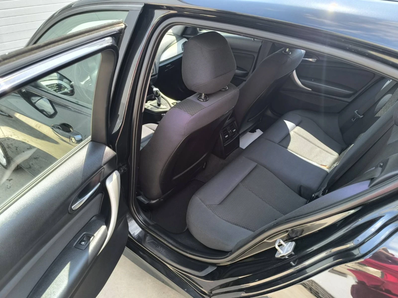 BMW 118 D M pak, снимка 5 - Автомобили и джипове - 54237217