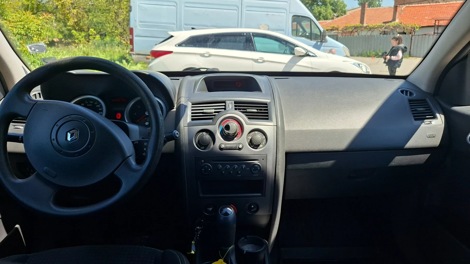 Renault Megane, снимка 9 - Автомобили и джипове - 54426883