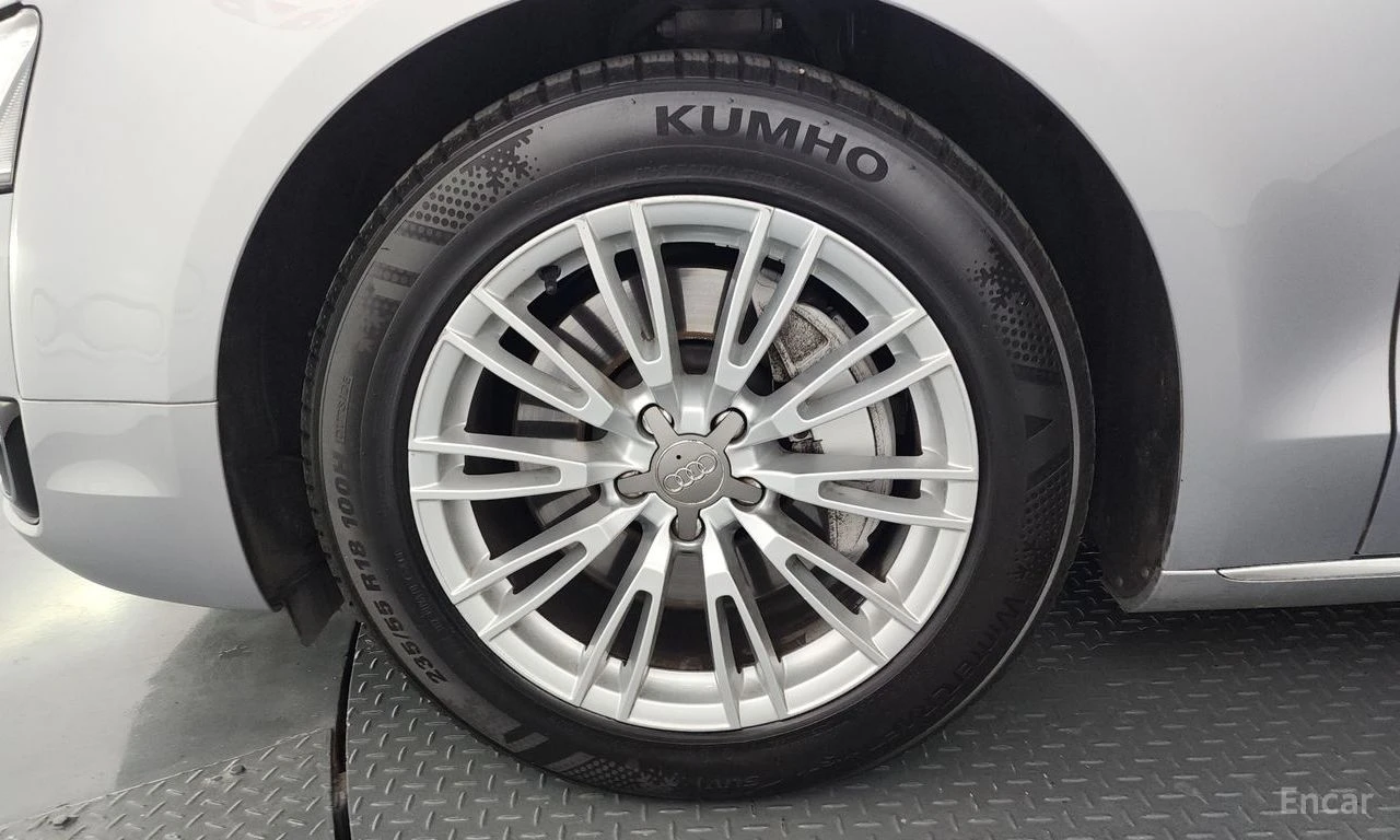 Audi A8 3.0 TDI* DISTRONIC* МАСАЖ* 360 CAM* HEAD-UP* BOSE*, снимка 5 - Автомобили и джипове - 54633219