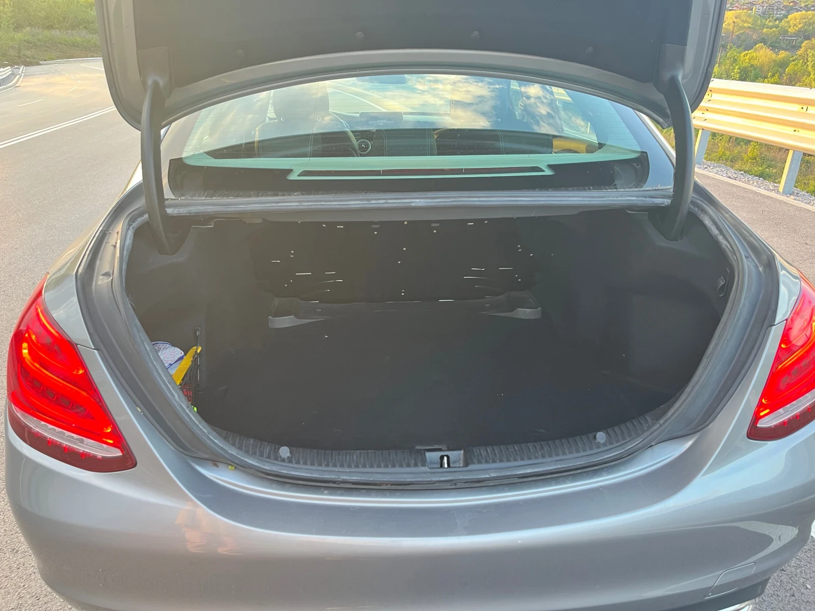 Mercedes-Benz C 250, снимка 5 - Автомобили и джипове - 54667312